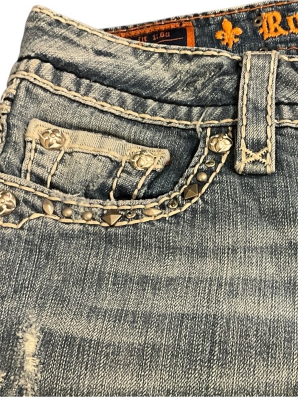 Rock Revival Susan Straight Leg Jeans Size 27 Light Wash Denim EUC - Picture 9 of 16